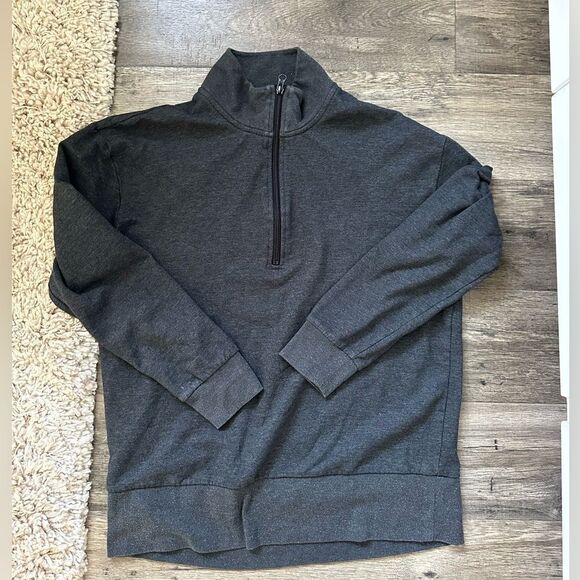 WOMENS VICTORIA SECRET SPORT 1/2 ZIP SIZE MEDIUM - Picture 1 of 3